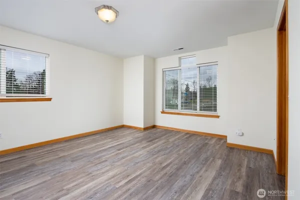 $1,095,000 | 1100 East Illinois Street, Bellingham, WA 98226