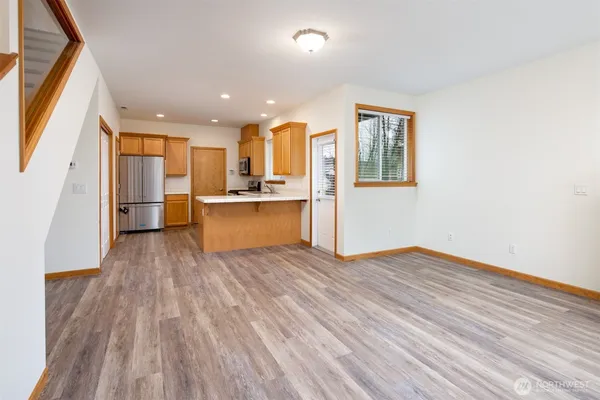 $1,095,000 | 1100 East Illinois Street, Bellingham, WA 98226