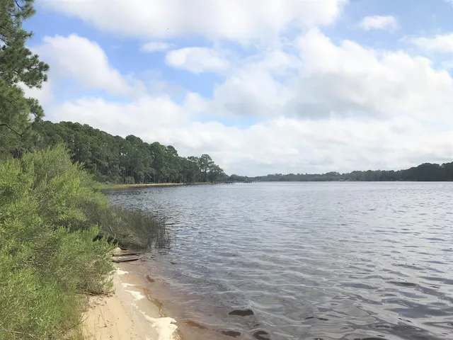 $2,000,000 | 6822 Hilliard Street, Southport, FL 32409