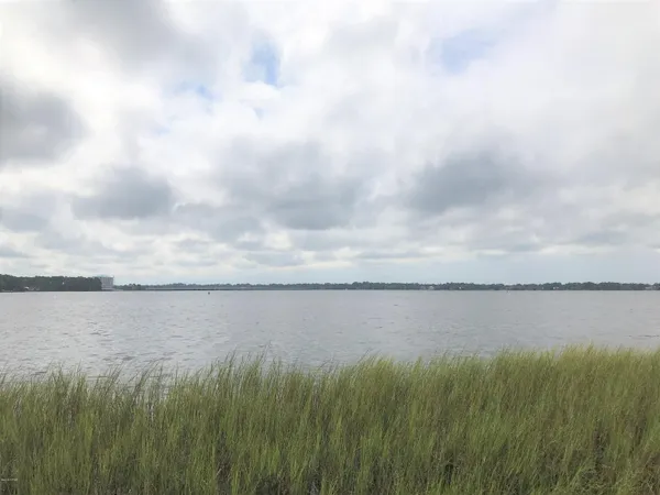 $2,000,000 | 6822 Hilliard Street, Southport, FL 32409