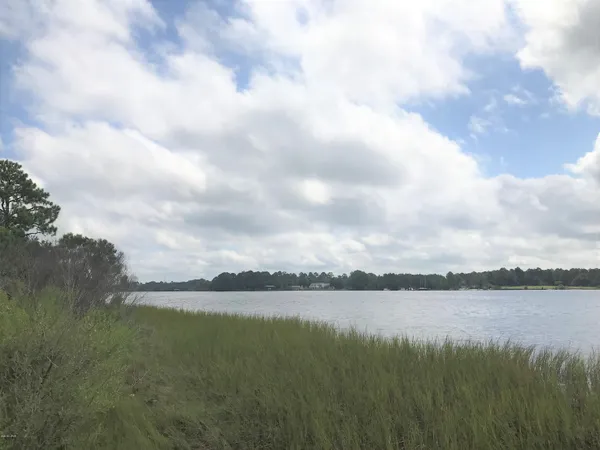 $2,000,000 | 6822 Hilliard Street, Southport, FL 32409