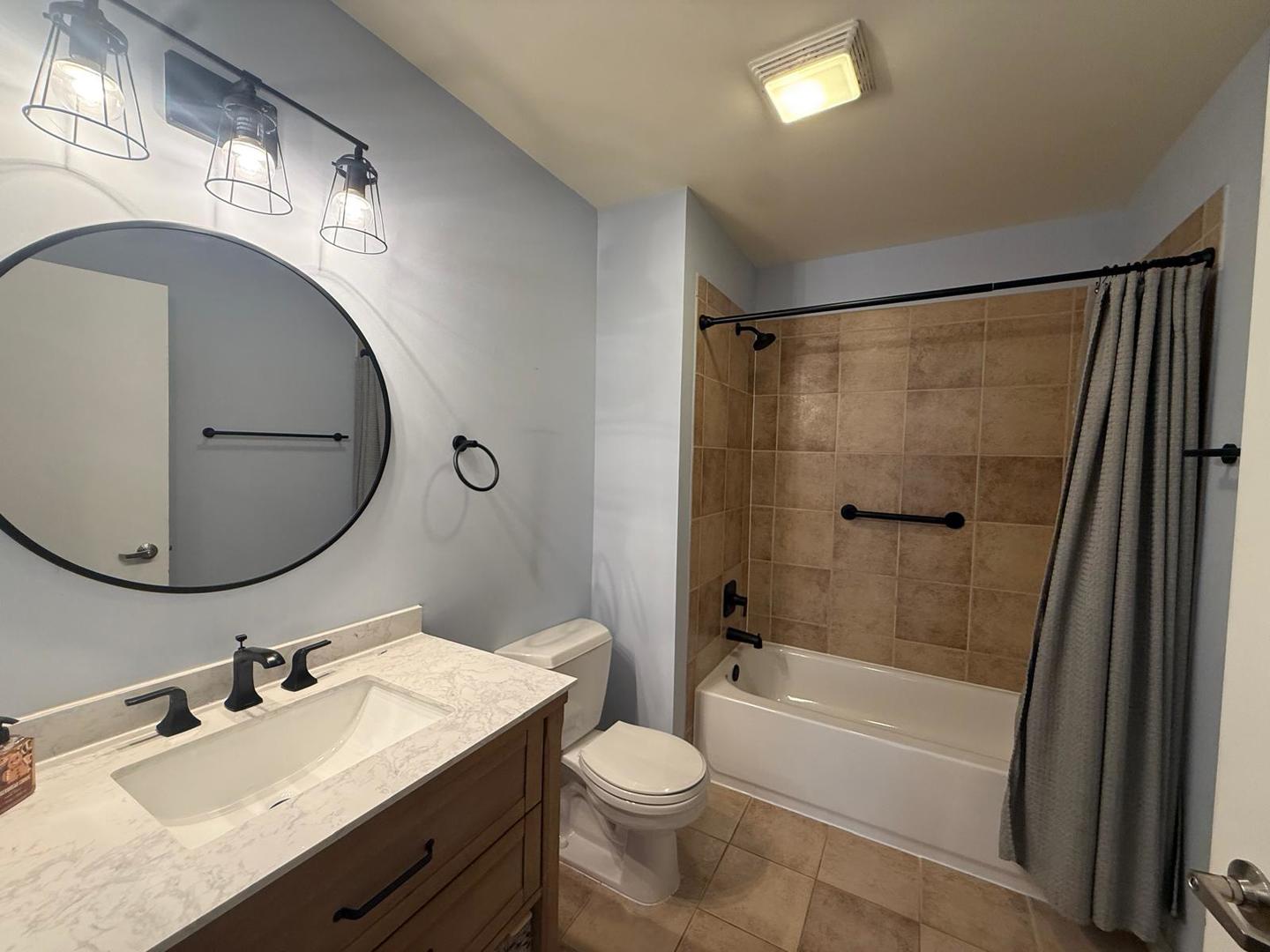 2327 West Wolfram Street, Unit 311 Chicago, IL 60618 - Photo 23 of 29