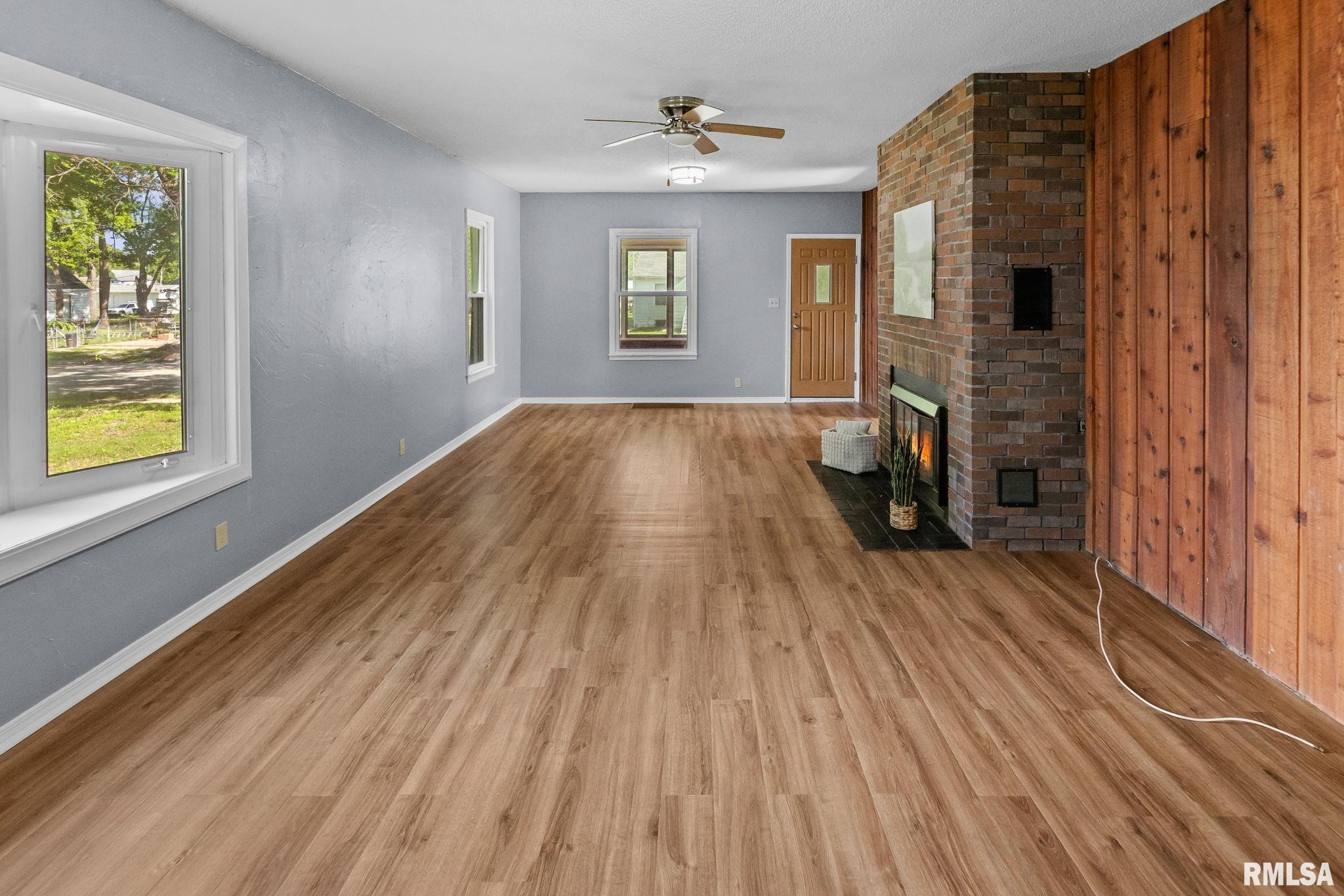 515 East Calumet Street Centralia, IL 62801 - Photo 14 of 37