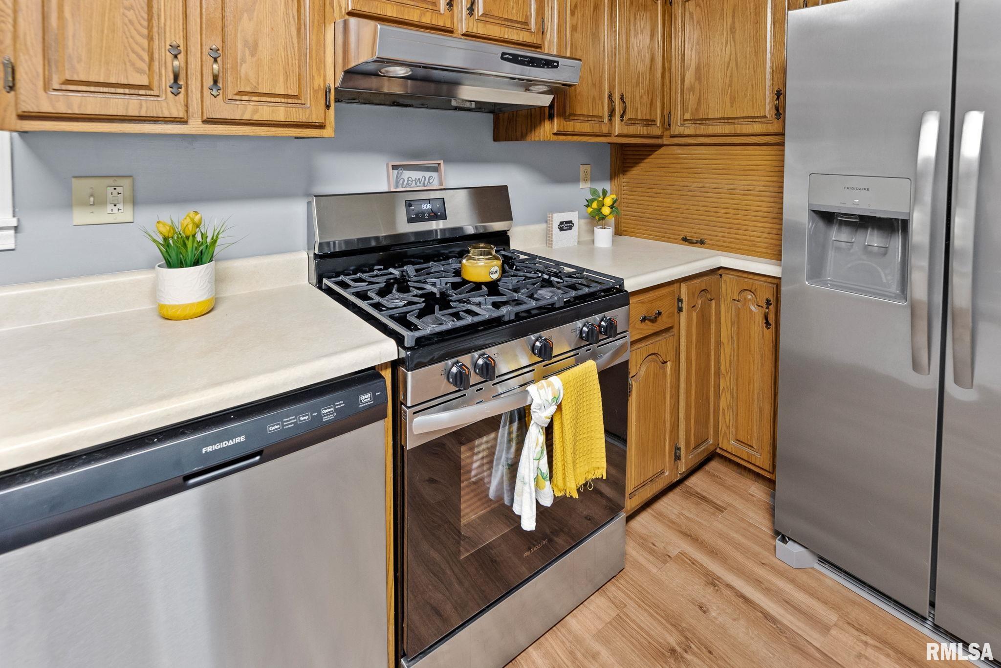 515 East Calumet Street Centralia, IL 62801 - Photo 17 of 37