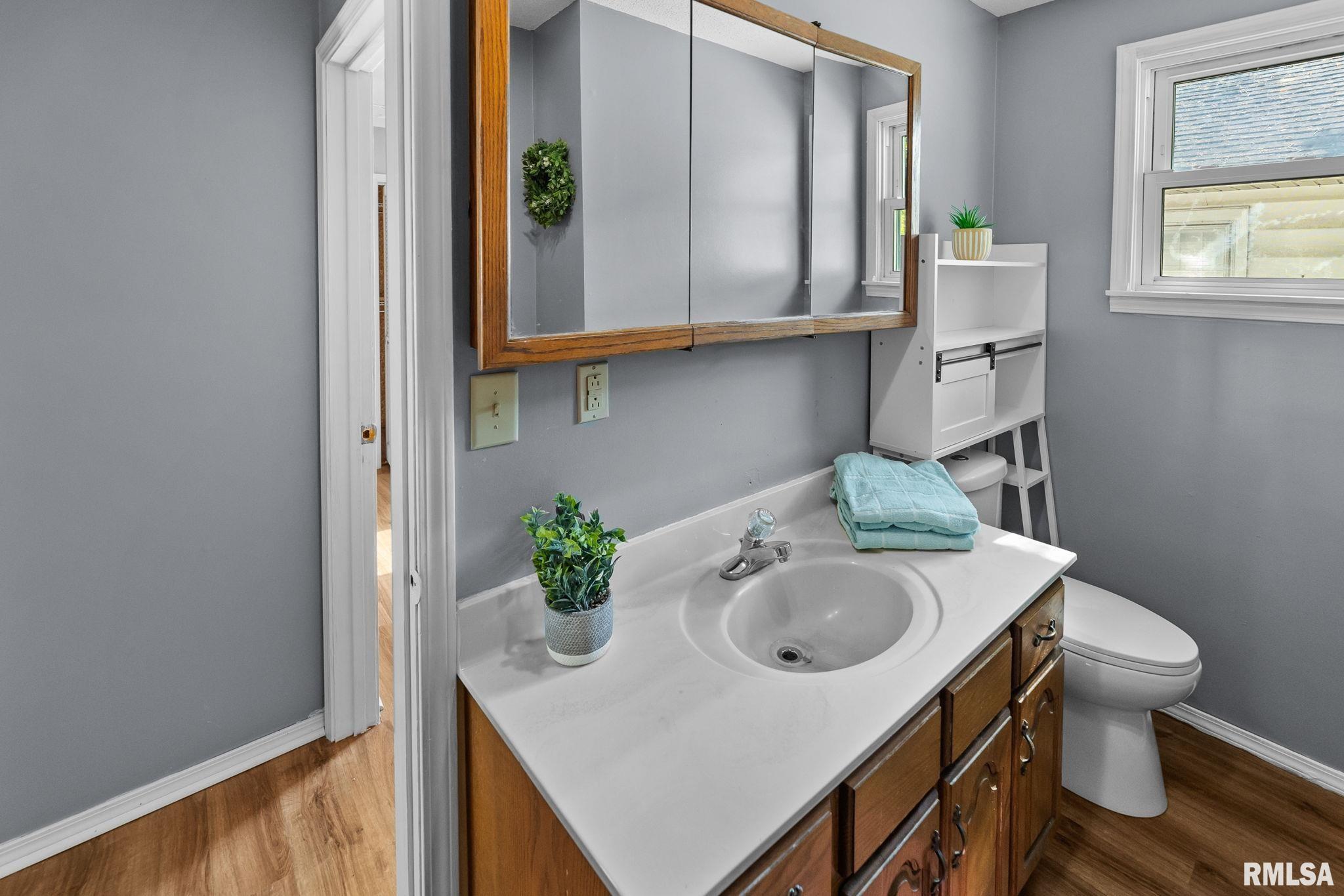 515 East Calumet Street Centralia, IL 62801 - Photo 20 of 37