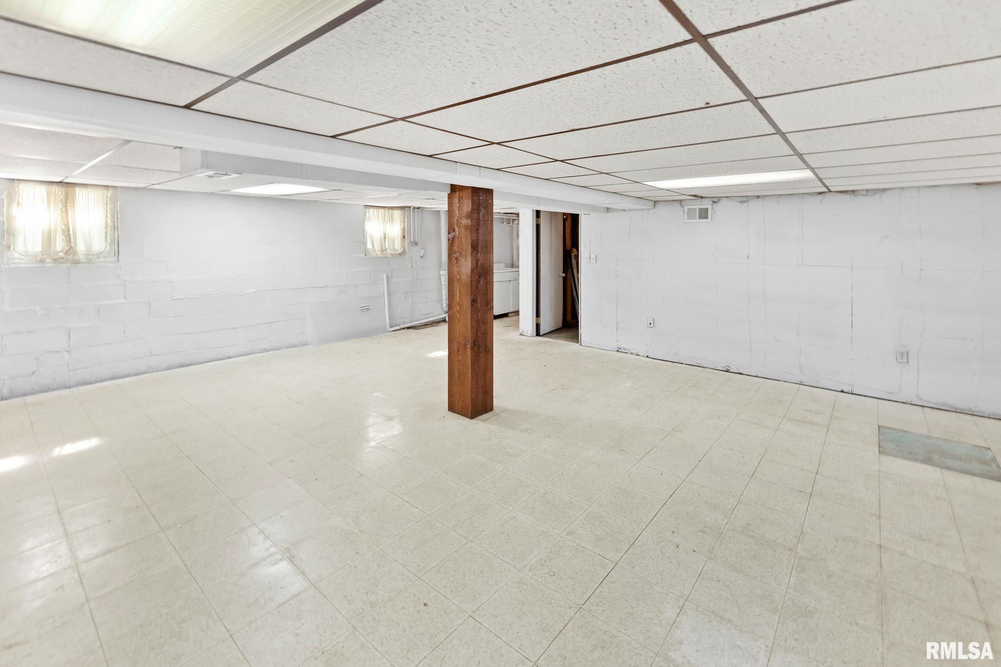 515 East Calumet Street Centralia, IL 62801 - Photo 28 of 37