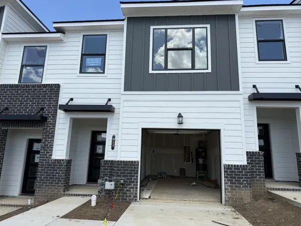 $315,990 | 913 Tellico Street, Gallatin, TN 37066
