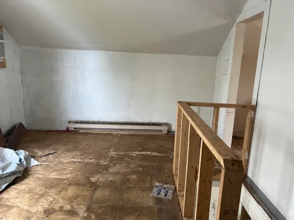 $129,900 | 210 South Division Avenue, Fremont, MI 49412