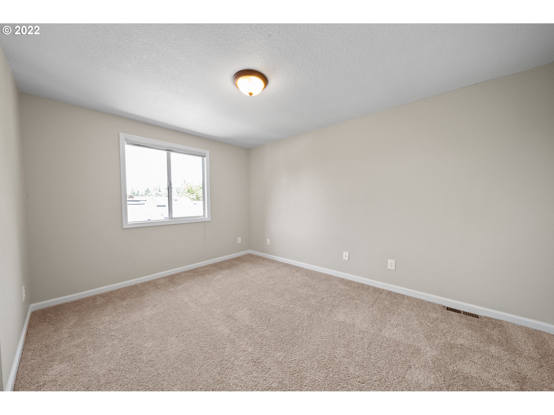 5311 Southwest Brugger Street Portland, OR 97219 - Photo 22 of 31 Gallery Image 22