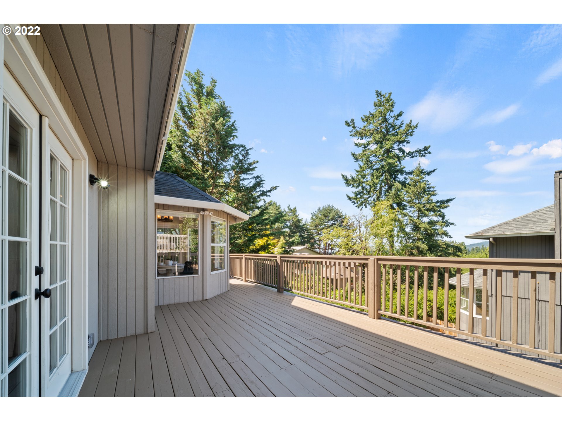 5311 Southwest Brugger Street Portland, OR 97219 - Photo 27 of 31 Gallery Image 27