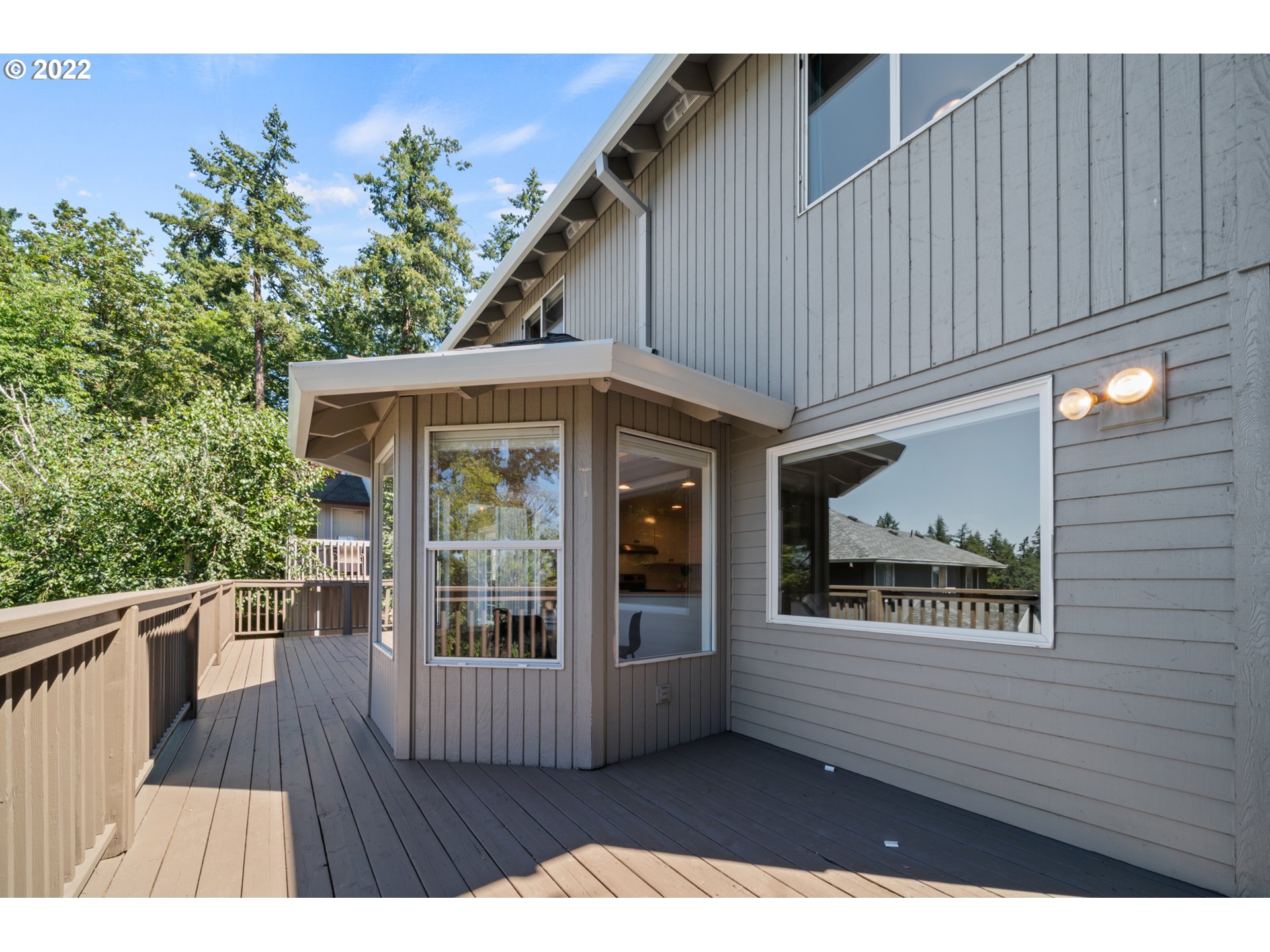 5311 Southwest Brugger Street Portland, OR 97219 - Photo 28 of 31 Gallery Image 28