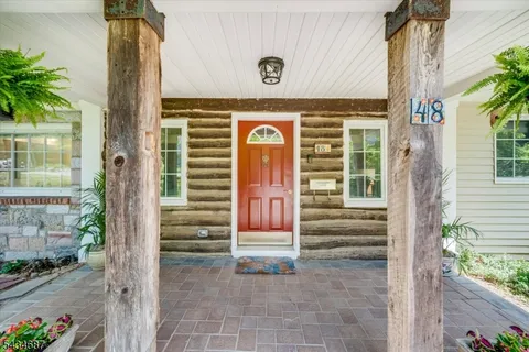 $864,999 | 48 Rainbow Trail, Mountain Lakes, NJ 07046