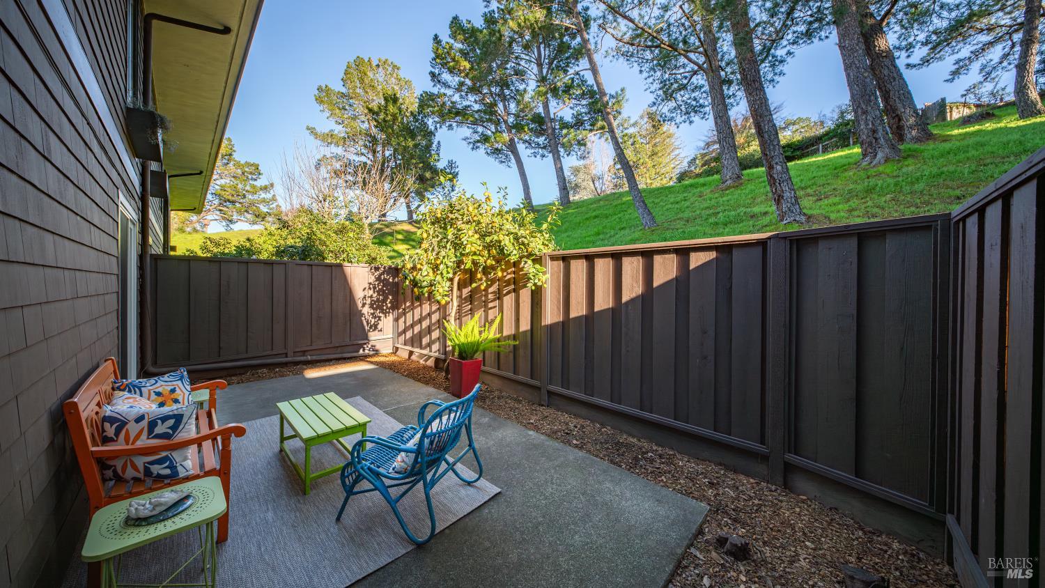 98 Forest Lane San Rafael, CA 94903 - Photo 34 of 44