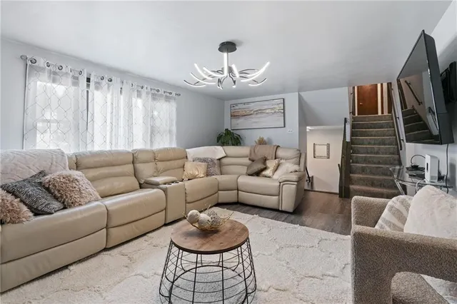 $338,500 | 115 Willow Village Drive, Pittsburgh, PA 15239