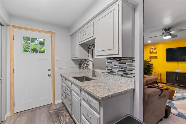 $338,500 | 115 Willow Village Drive, Pittsburgh, PA 15239