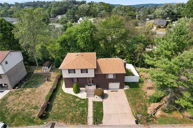 $338,500 | 115 Willow Village Drive, Pittsburgh, PA 15239