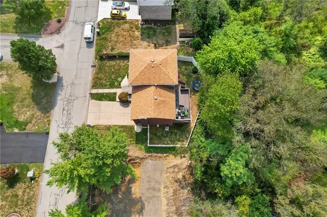 $338,500 | 115 Willow Village Drive, Pittsburgh, PA 15239