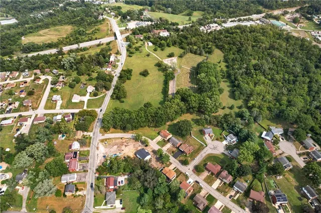 $338,500 | 115 Willow Village Drive, Pittsburgh, PA 15239