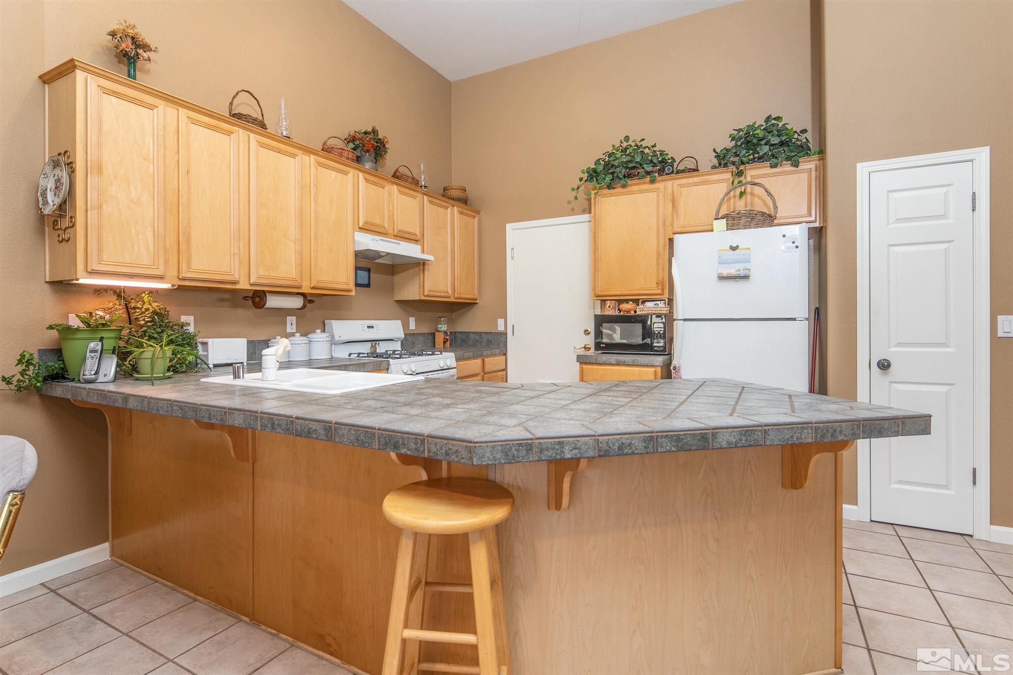 1930 Celestial Court Reno, NV 89523 - Photo 9 of 29 Photo 9