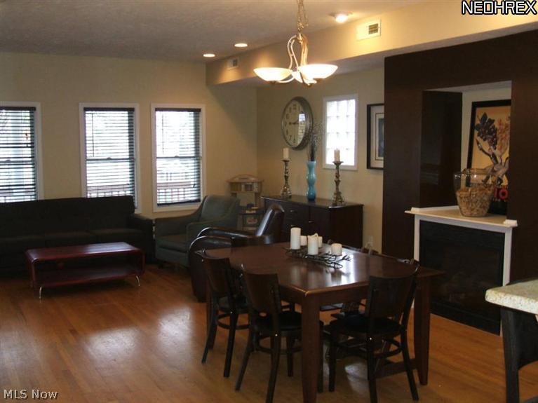 2448 West 7th Street Cleveland, OH 44113 - Photo 4 of 20