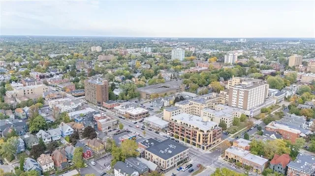 $2,000 | 114 Ashland Avenue, Unit 1, Buffalo, NY 14222