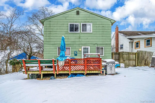 $649,999 | 244 Lakeside Trail, Ridge, NY 11961