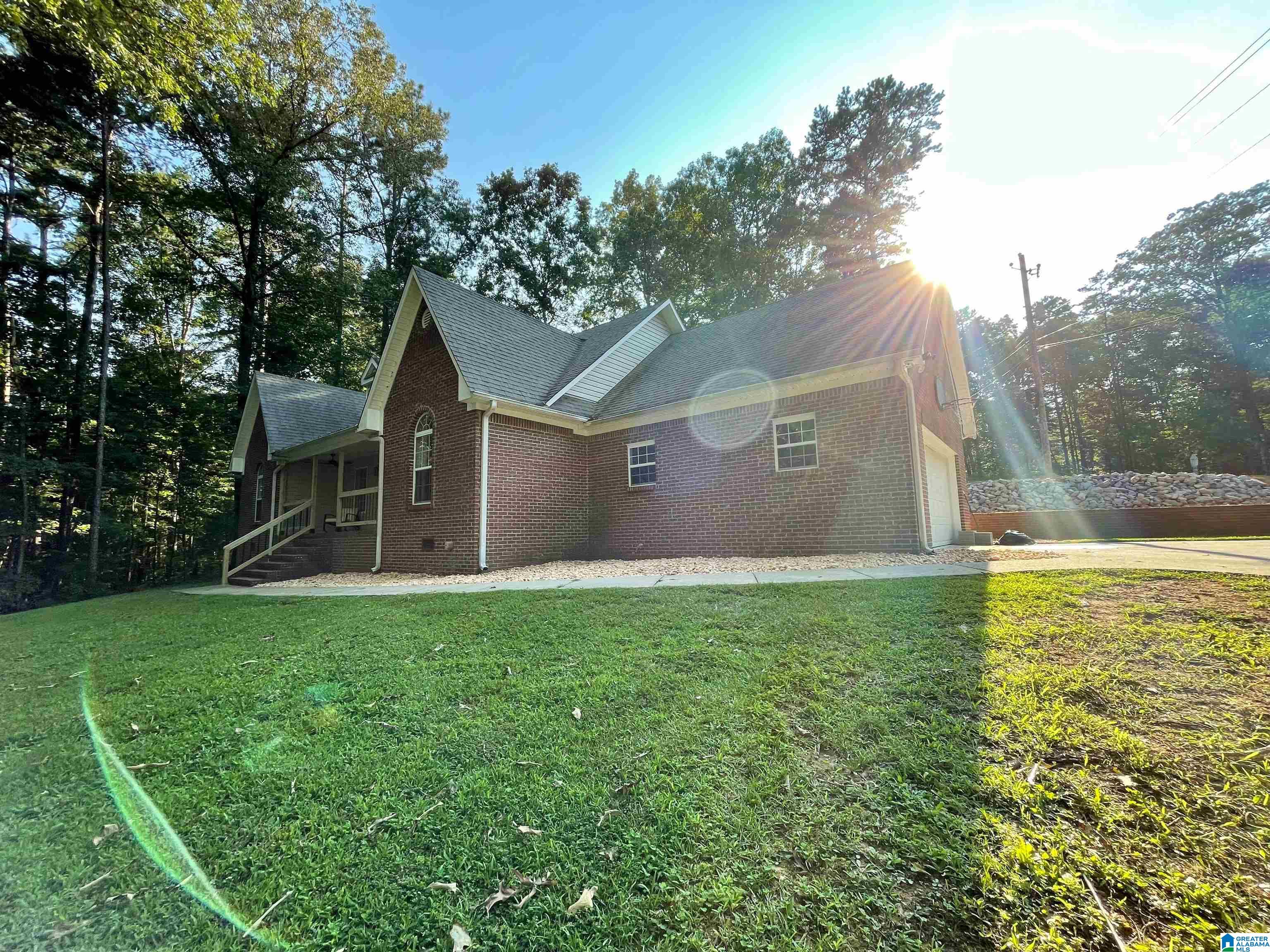 38 Morris Road Pell City, AL 35128 - Photo 2 of 31