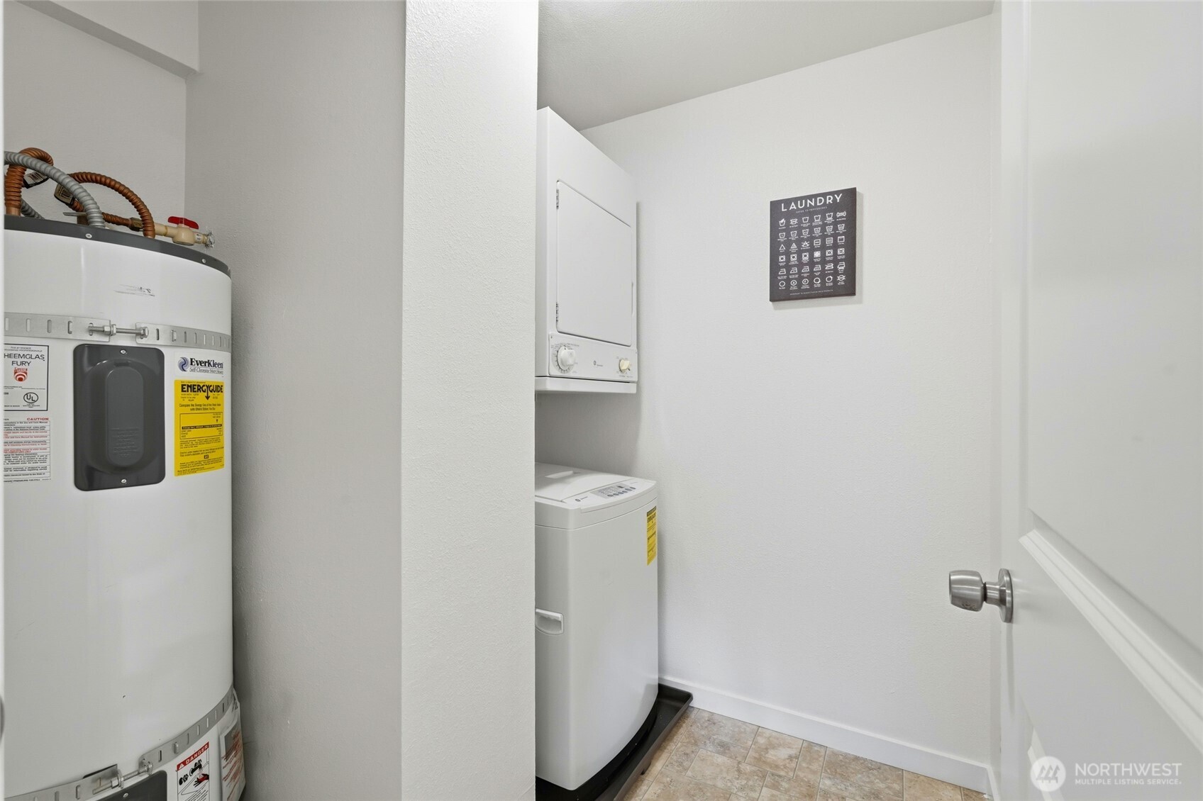 705 East Republican Street, Unit 403 Seattle, WA 98102 - Photo 21 of 28 a view of an entryway with wooden floor