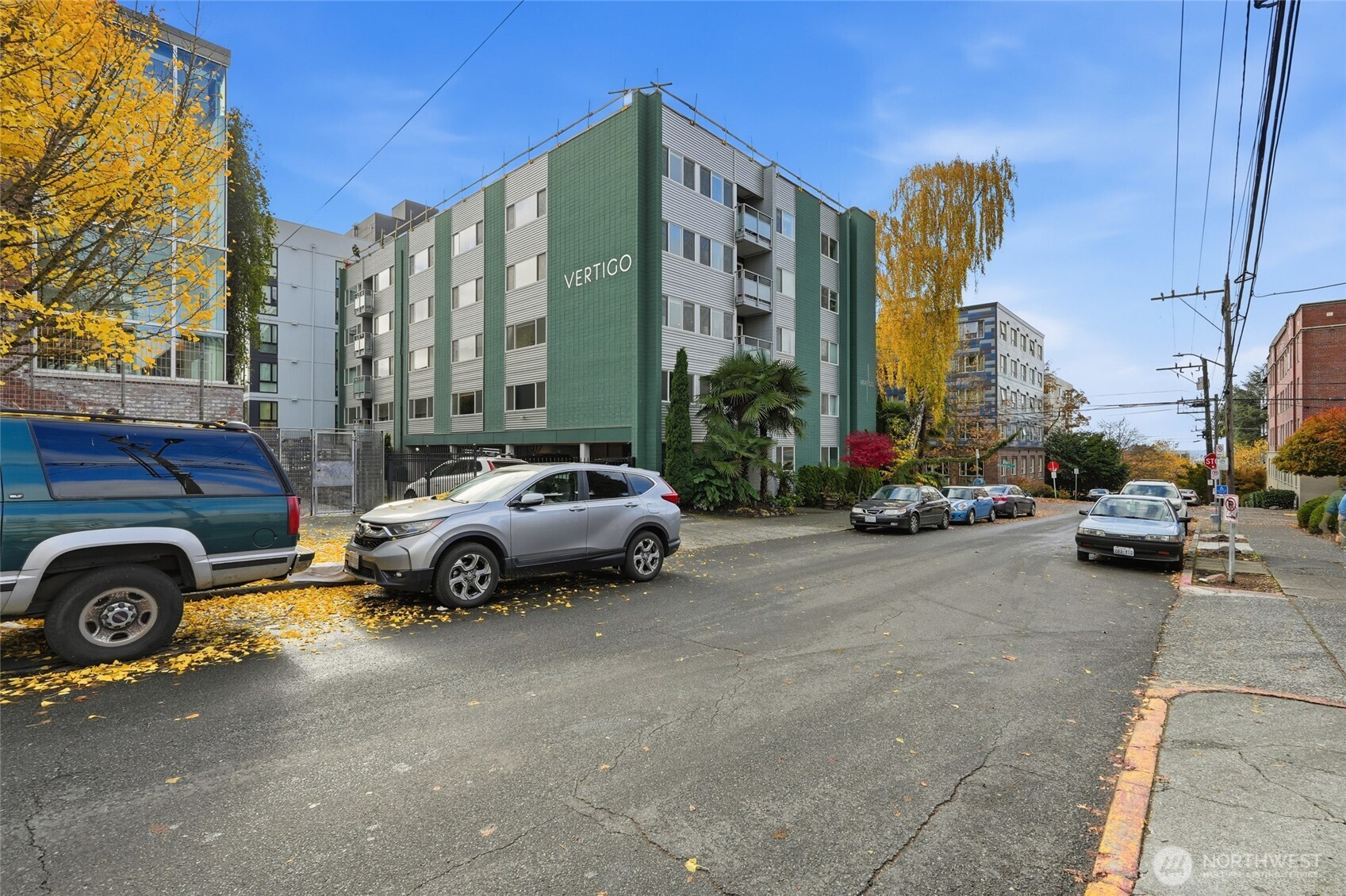 705 East Republican Street, Unit 403 Seattle, WA 98102 - Photo 27 of 28 a car parked in front of a house