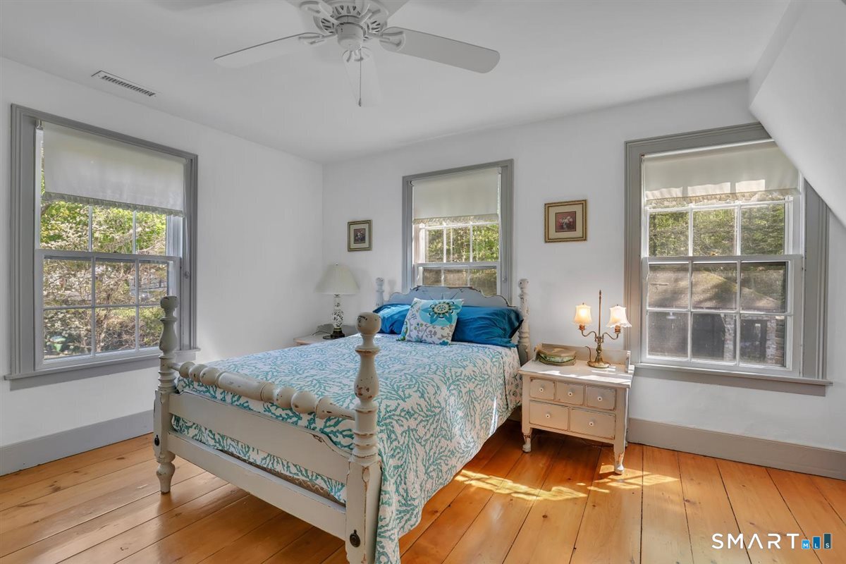 30 Knowles Road East Hampton, CT 06456 - Photo 20 of 40