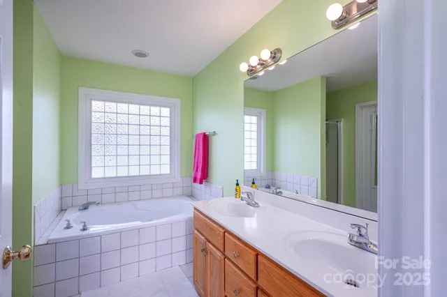 $399,999 | 1611 Emmaus Walk, Conover, NC 28613