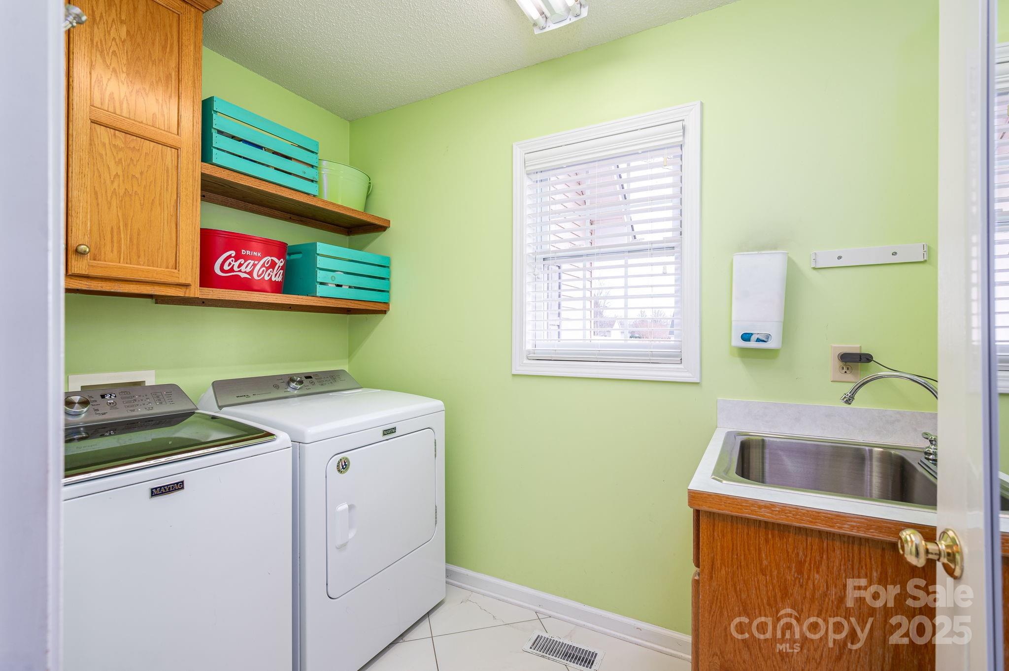1611 Emmaus Walk Conover, NC 28613 - Photo 27 of 37