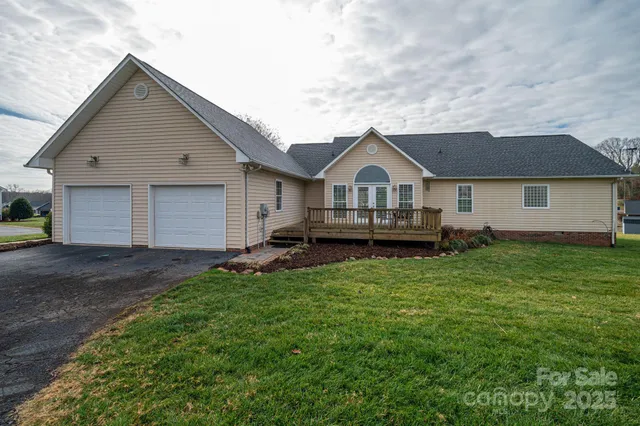 $429,999 | 1611 Emmaus Walk, Conover, NC 28613