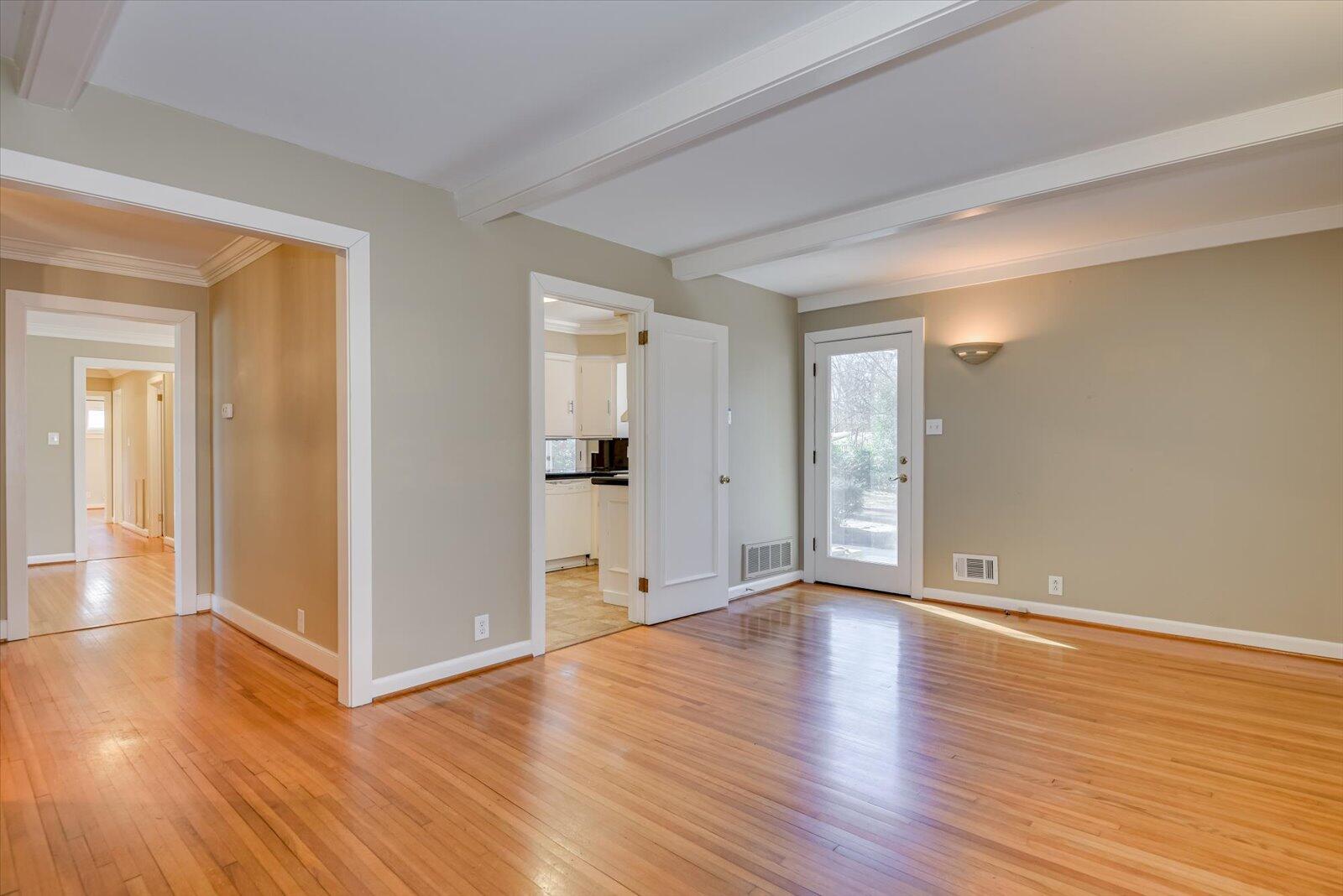 637 Banks Mill Road Southeast Aiken, SC 29801 - Photo 11 of 48