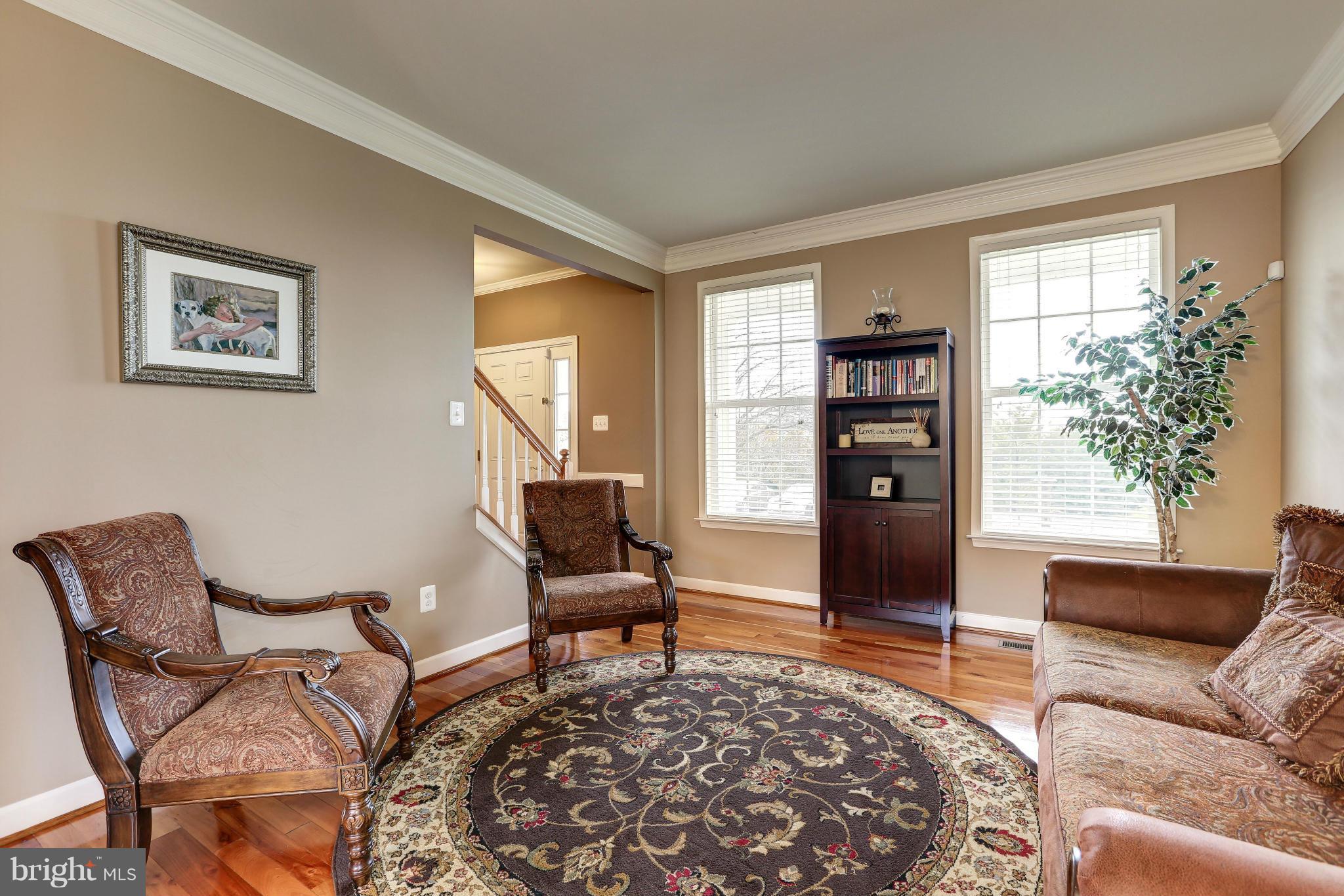 2606 New Design Road Adamstown, MD 21710 - Photo 4 of 25 Living Room