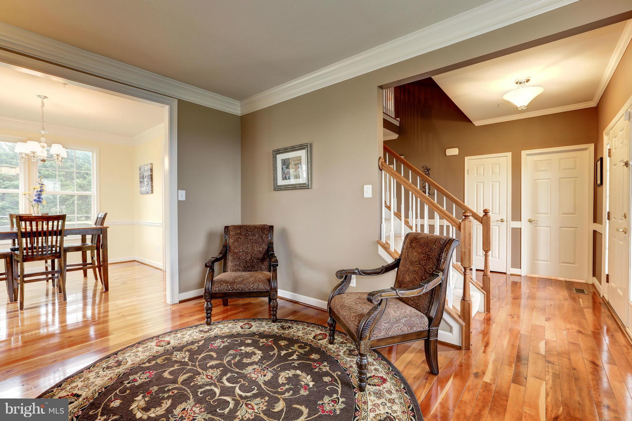 2606 New Design Road Adamstown, MD 21710 - Photo 6 of 25 Living Room