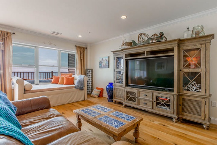 339 Ocean Boulevard, Unit 403 Hampton, NH 03842 - Photo 11 of 33