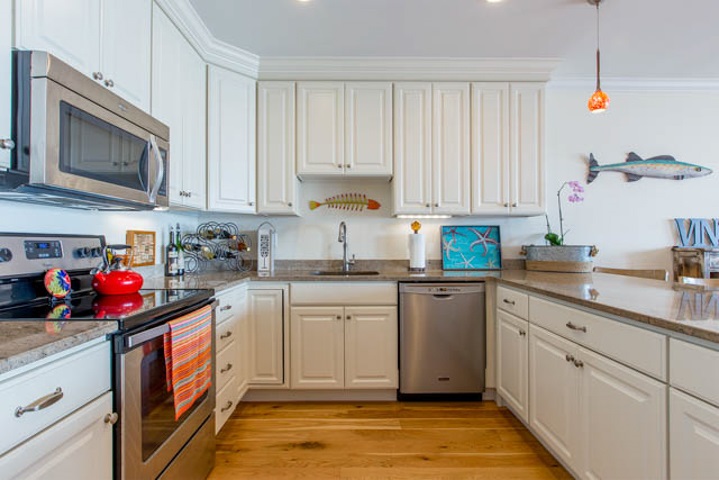339 Ocean Boulevard, Unit 403 Hampton, NH 03842 - Photo 13 of 33