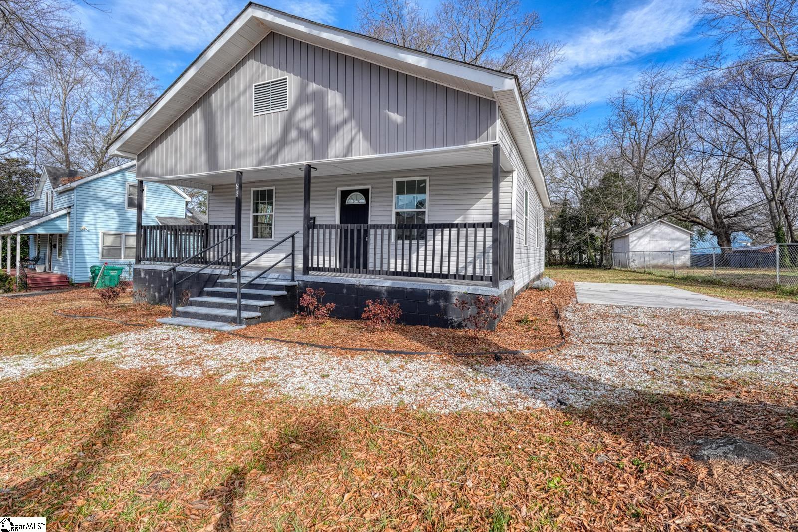 205 Magnolia Street Gaffney, SC 29340 - Photo 3 of 31