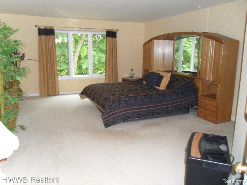 1745 Apple Ridge Court Rochester, MI 48306 - Photo 16 of 25 15-Master