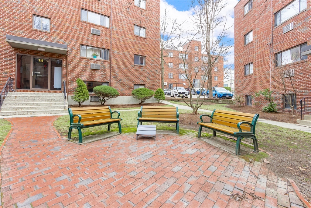 14 Riverside Street, Unit 31 Watertown, MA 02472 - Photo 16 of 25 Gallery Image 16