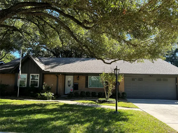 $2,700 | 10233 Moorberry Lane, Houston, TX 77043