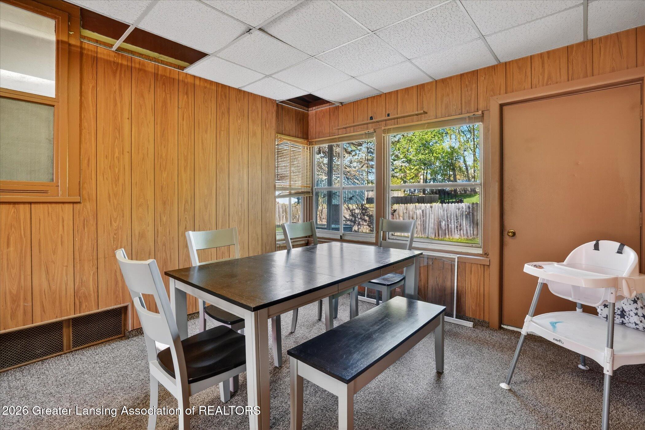 1910 Elmwood Road Lansing, MI 48917 - Photo 32 of 42 36-1910-Elmwood-Rd-Lansing-MI-48917-Wind
