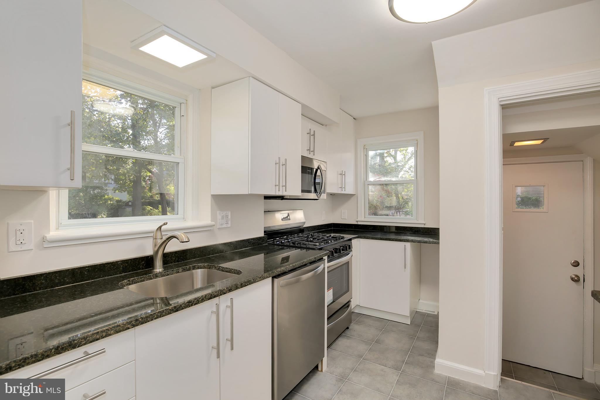 2708 Plyers Mill Road Silver Spring, MD 20902 - Photo 10 of 30 Kitchen