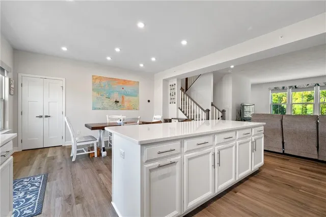 $389,900 | 5001 Lampl Lane, Jeannette, PA 15644