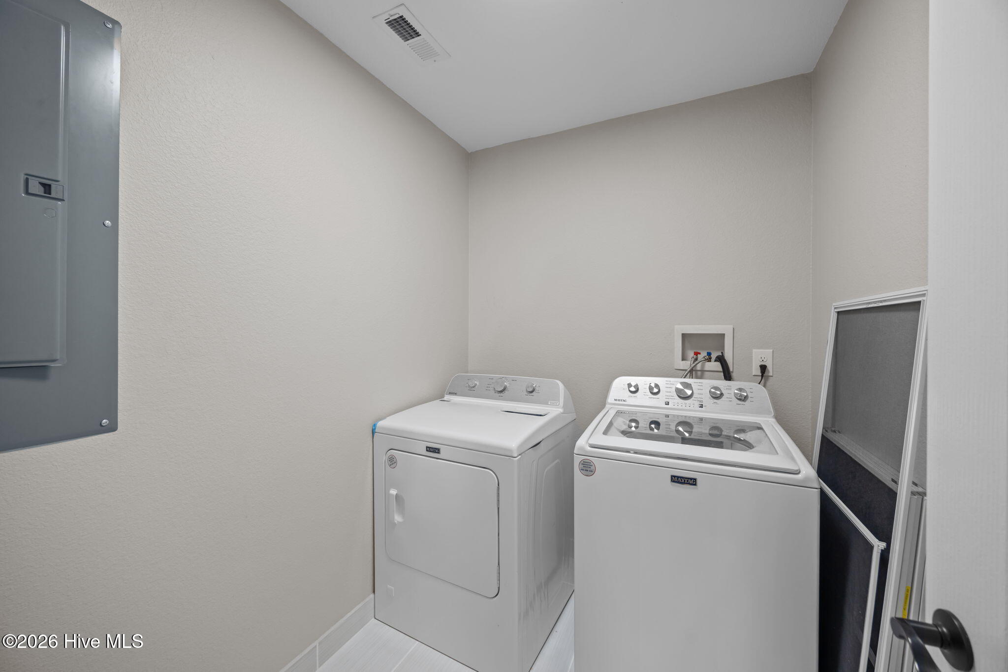 6831 Terra Ceia Road Pantego, NC 27860 - Photo 24 of 51 023 Laundry Room