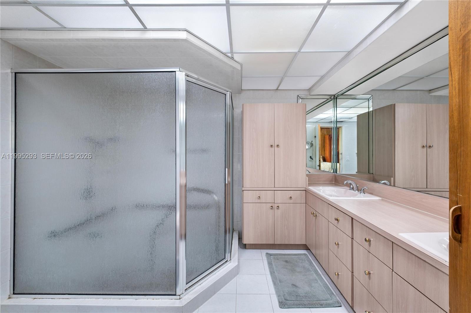 14021 Southwest 97th Avenue Miami, FL 33176 - Photo 17 of 78