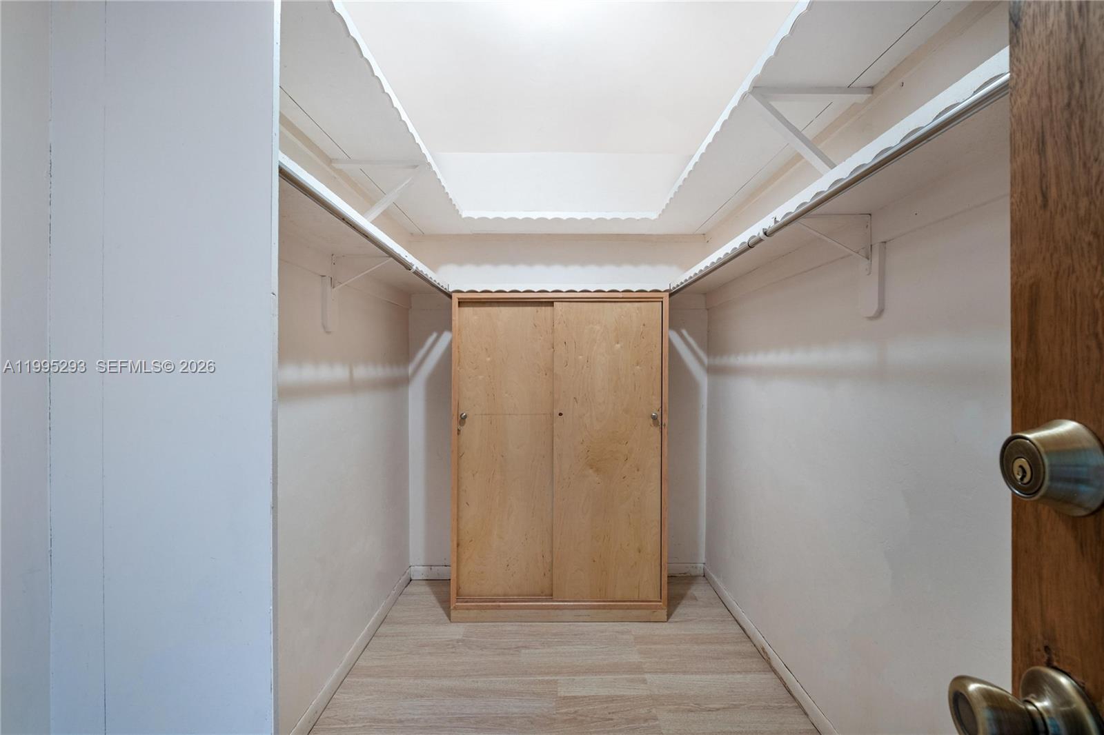 14021 Southwest 97th Avenue Miami, FL 33176 - Photo 19 of 78