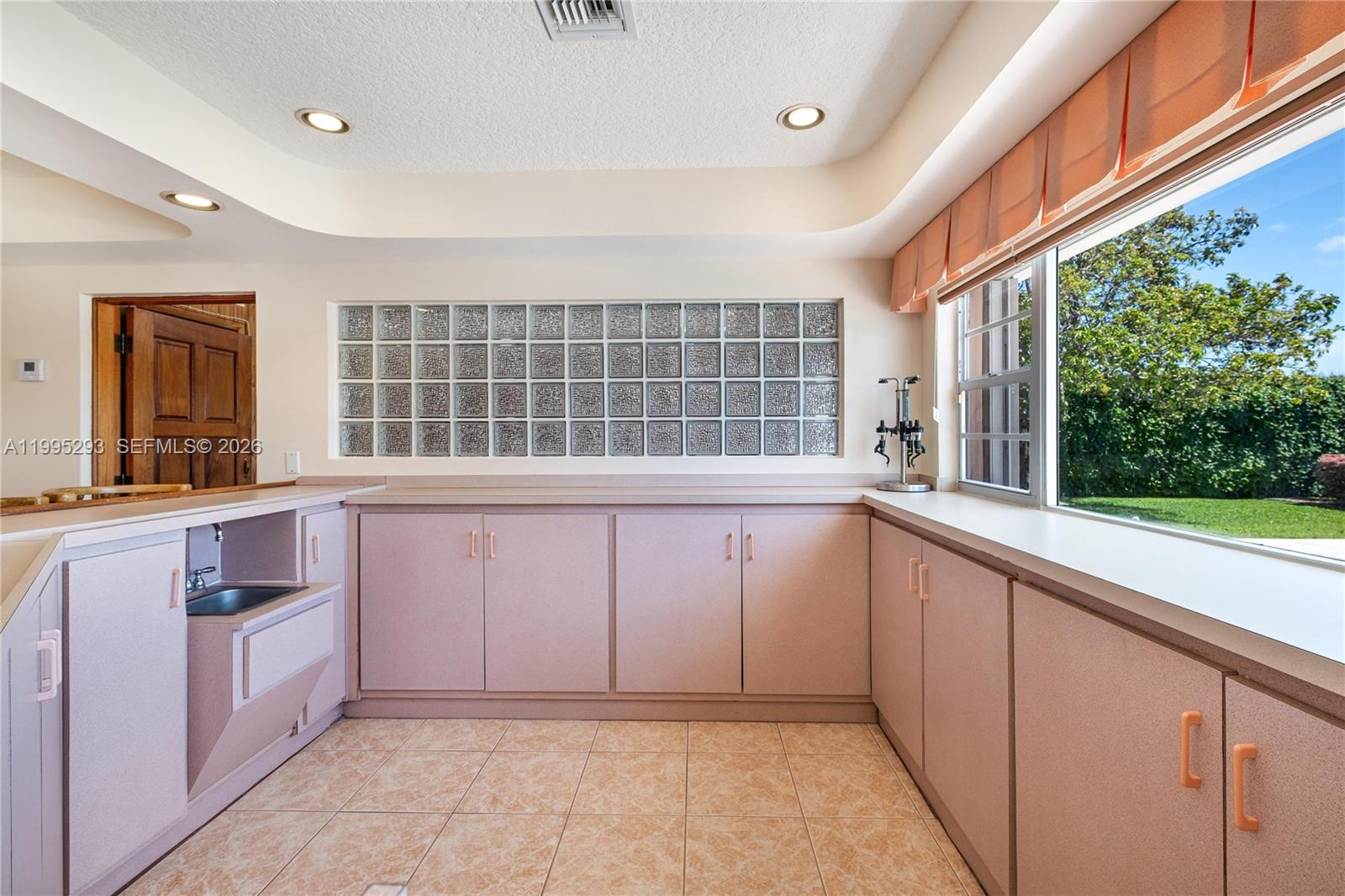 14021 Southwest 97th Avenue Miami, FL 33176 - Photo 29 of 78