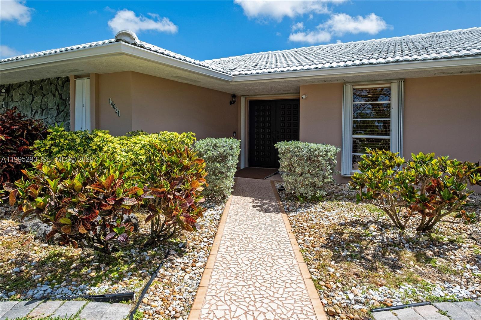 14021 Southwest 97th Avenue Miami, FL 33176 - Photo 6 of 78